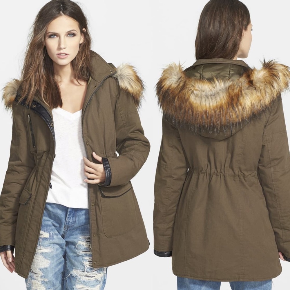 Kiind Of Vintage Parka with Faux Fur Trim Size M